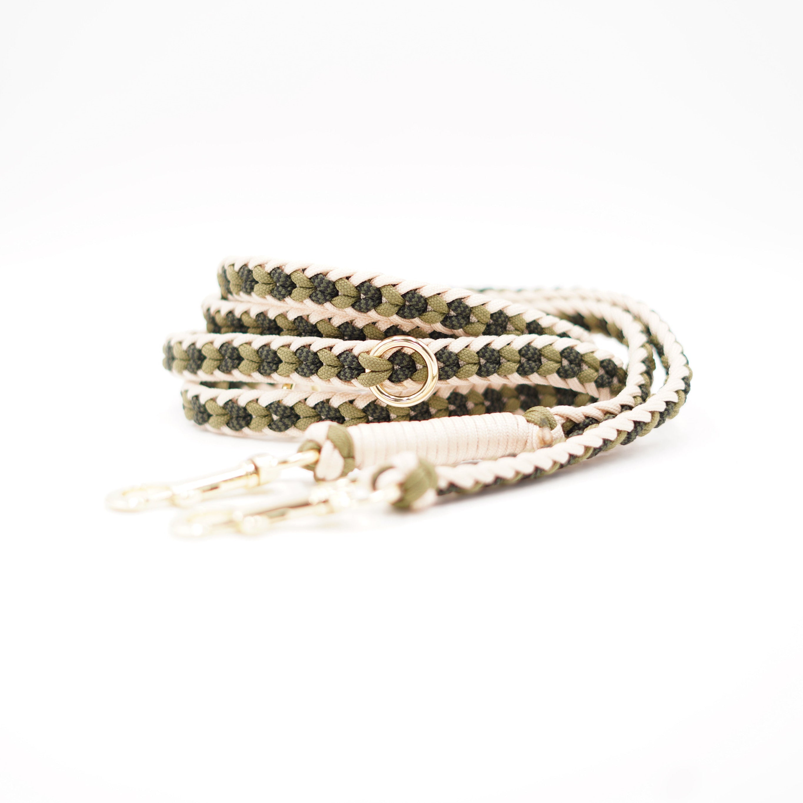 #Farbe_olive