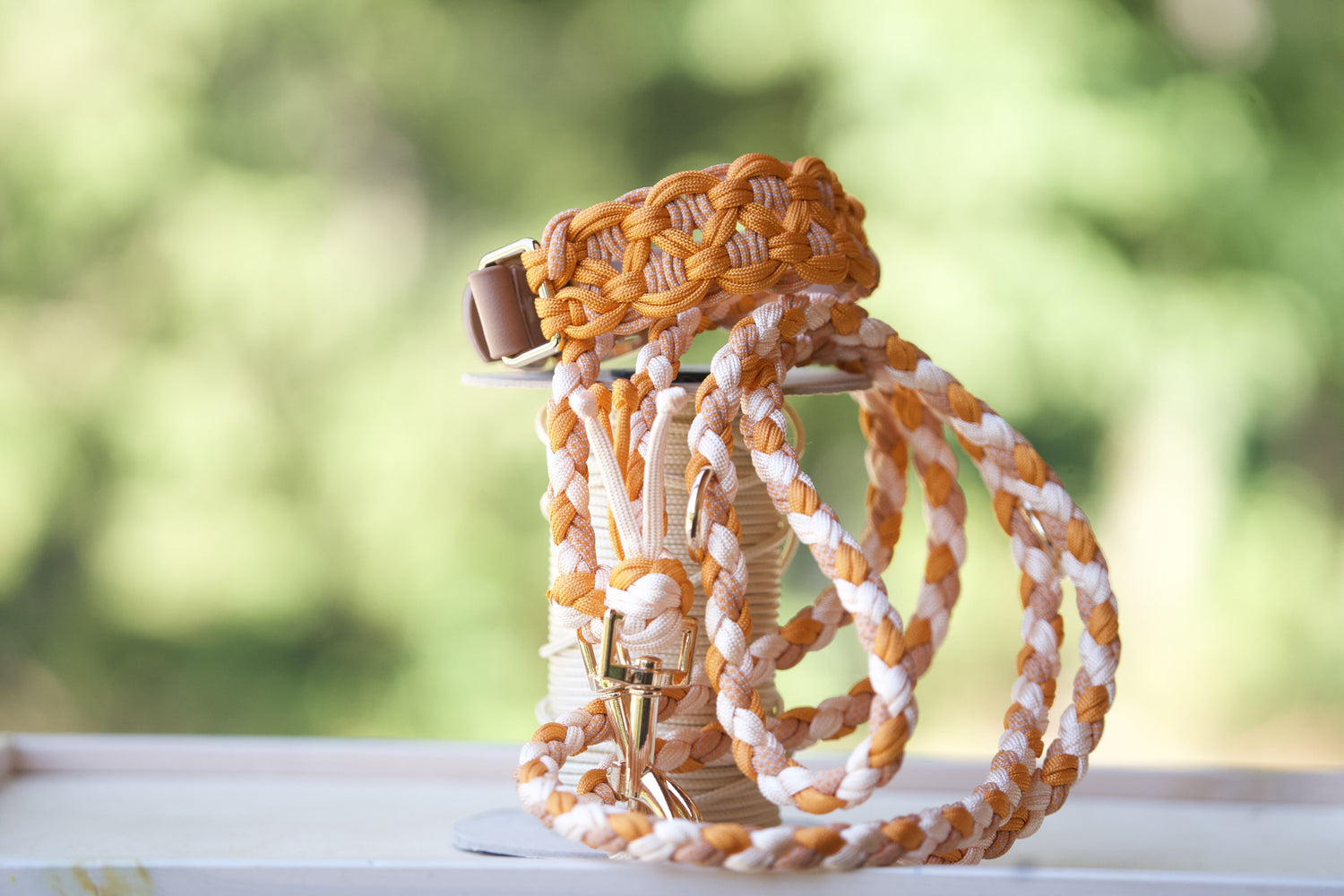 Geflochtenes Halsband + Leine Orange